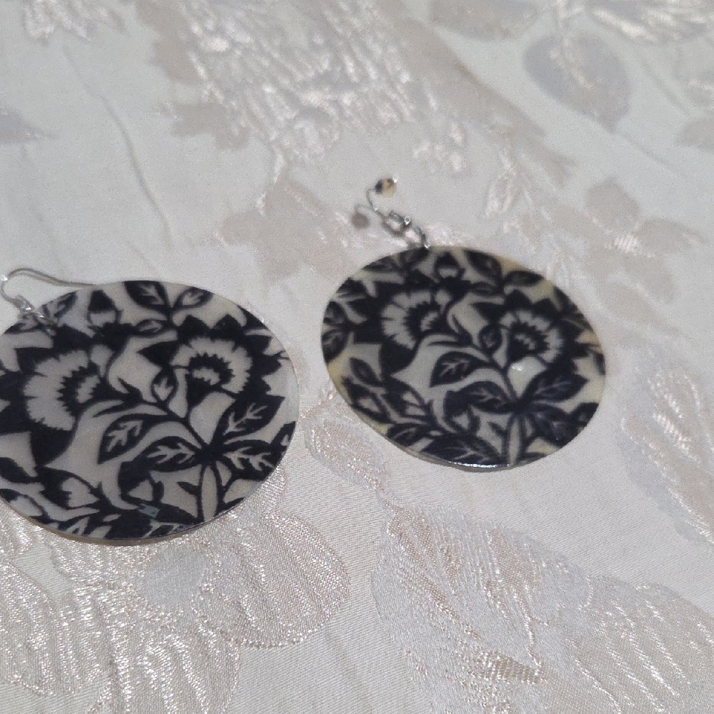Floral Black and White Earrings